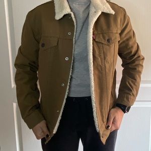 Levi’s Men’s Sherpa Trucker Jacket